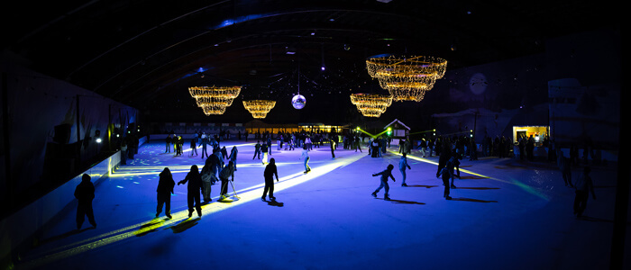 Kom schaatsen op de overdekte ijspiste van Boudewijn Seapark.